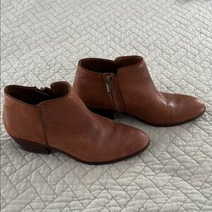 Sam Edelman Petty Ankle Booties in Whiskey Color Size 9.5